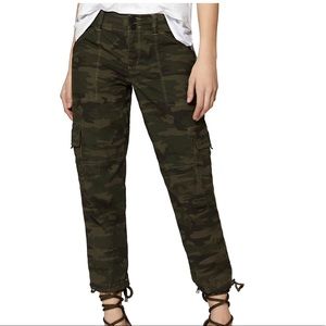 💜FINAL PRICE💜Sanctuary Camo Pants
